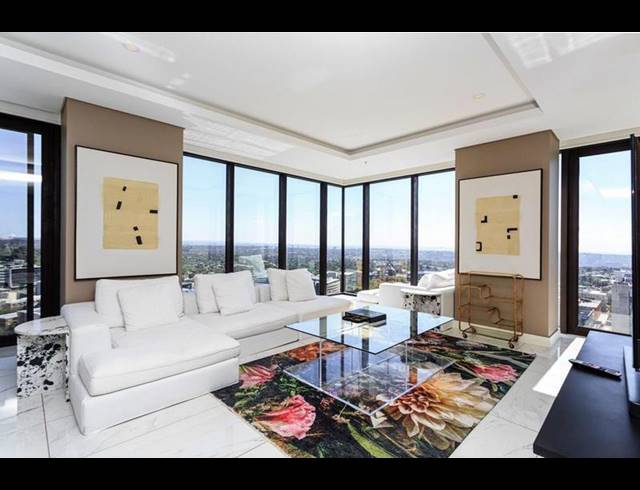 3 BEDROOM PROPERTY TO RENT IN SANDTON CENTRAL